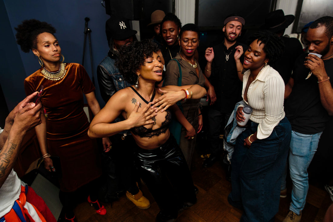 The Power of Slow Jamz: Reconnecting with the 90s R&B in the Black Community